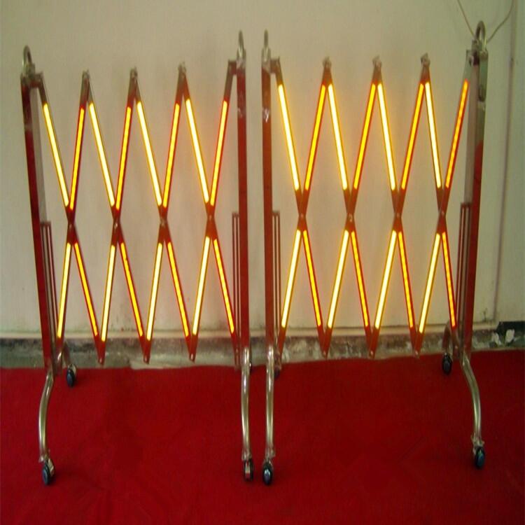 ײΧ ־ʾΧ
