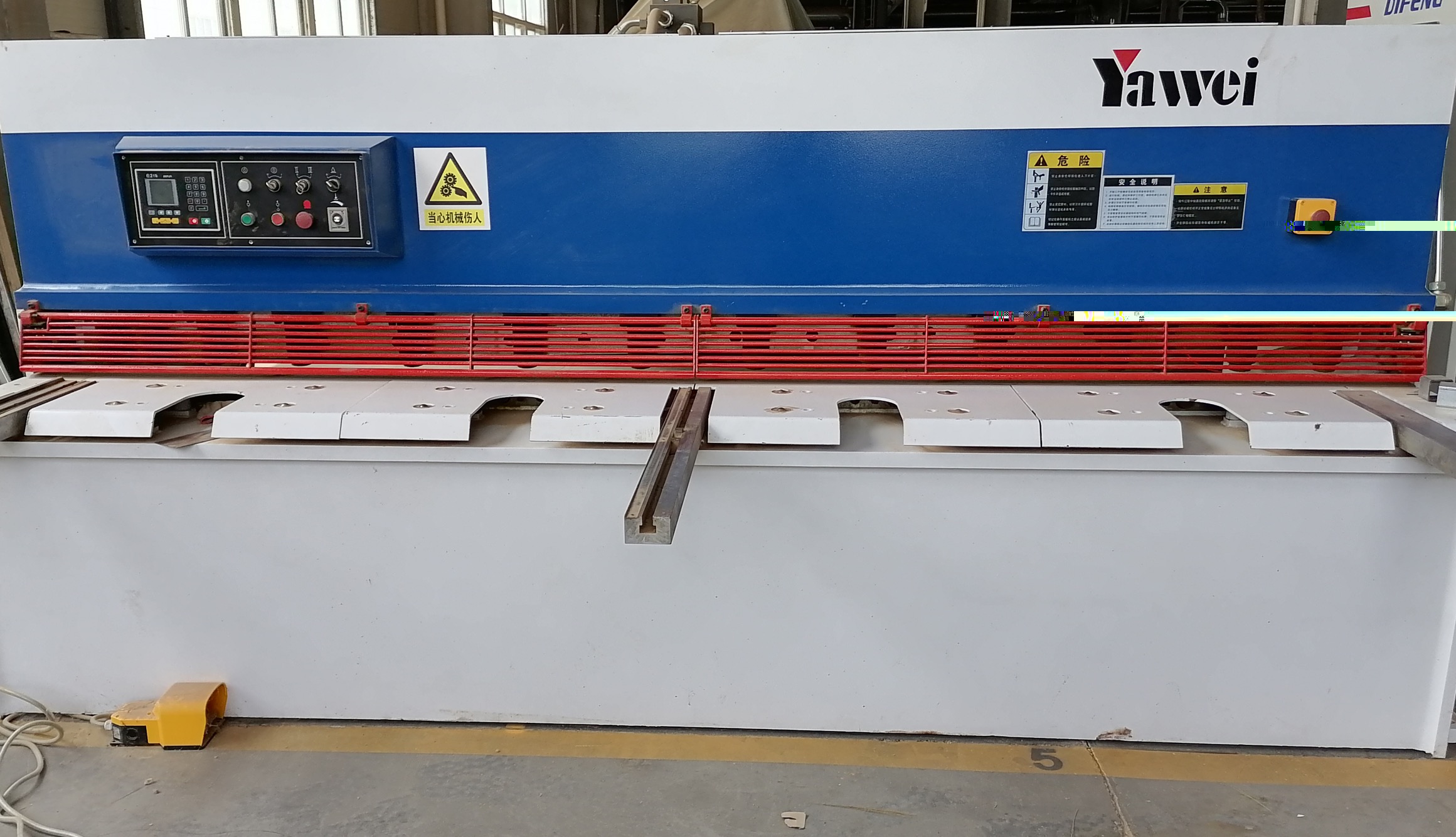 ҺѹʽQC12K-6*3200MMת崲